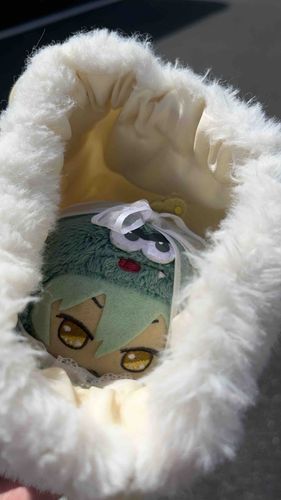 すごもり、よくないからって、おそと、つれてこられた。
ゆるさない。
