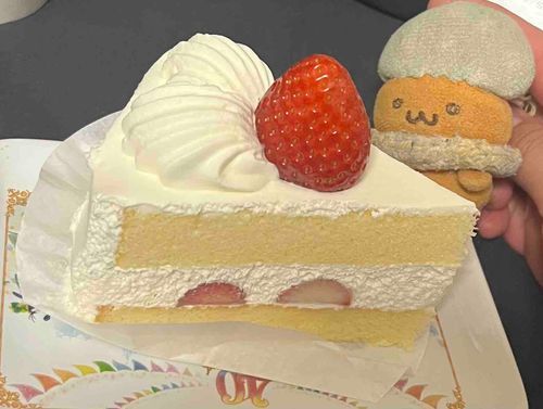 ちょいと早いぴけどケーキぴ！！！