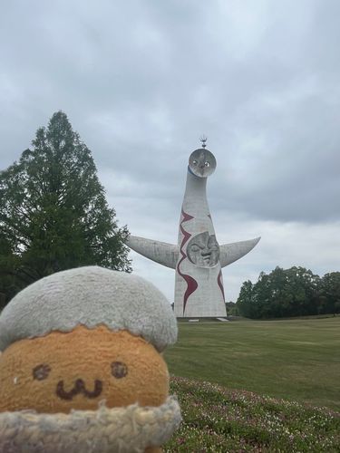 りちゅぴ昨日の雨でまだ湿ってるぴ…