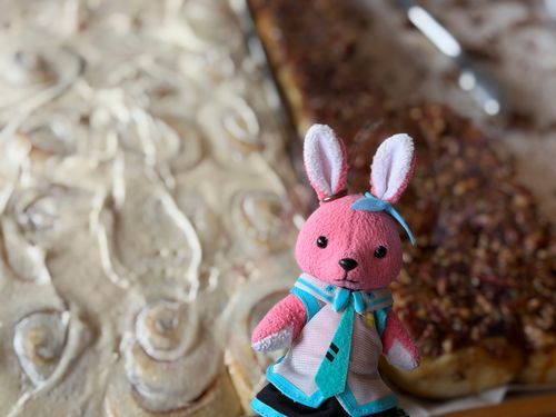 【うさクイズ🐰】
ここは、ある食べ物(スイーツ？)のお店なのですが、その食べ物とは何でしょう？
答えは次のポストと写真で発表します💖