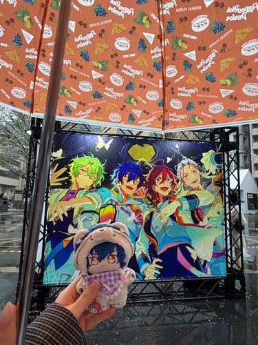 あいにくの雨でしたが見納めてきました☔️あんスタまみれの池袋、楽しかったっすねぇ〜