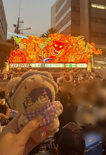 ねぶたを見に行きました🎶オレもつい跳ねたくなっちまいましたねぇ〜