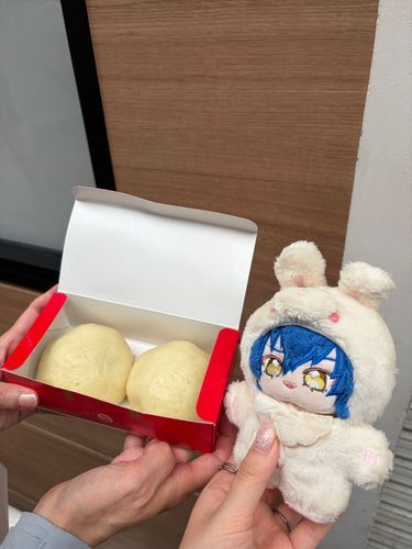551本店限定のあんまんを食べました🎶ゴマあんなのにつぶあんだったのが珍しく感じましたねぇ〜