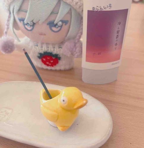 きにゃりの最近おきにいりのお香を紹介します。
なんだかこころがおちつきます。