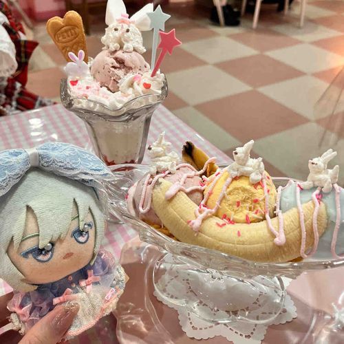 先日はますたーとうさぎもちーふのかわいい屋さんにいってきました。
きにゃりは甘々でかわいいものがだんだん得意になってきたので、このようにきりっと決めポーズをしてきました。
2月のおもてなしらいぶにむけて、さらにかわいさにみがきをかけたいです。