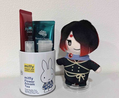 ふふ、すてがたいとおもっていたようきが、ぴったりでよかったですね。
ほんじつもネイルケア、みまもりいたします💅
(キャンドゥに売っていたぬいぐるみスタンドがとても便利で嬉しいです😭)