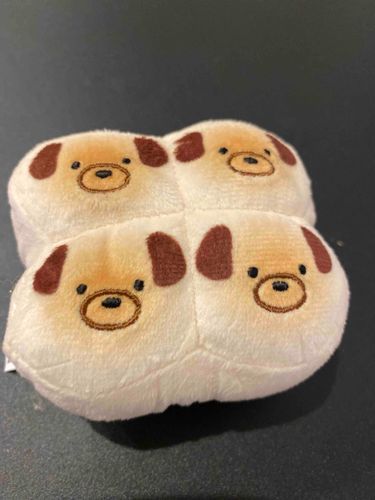 暇そうなちぎりパン
