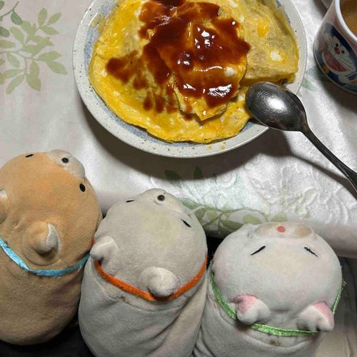 リクエストの手作りデミグラスオムライス作ってくれたにゃ💕