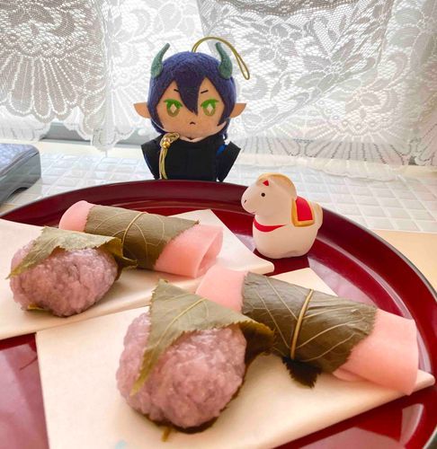 桜餅と道明寺、どちらがお好み？