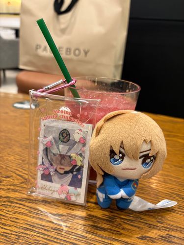 ゆずシトラスカスタムしたらドピンクになった🍹