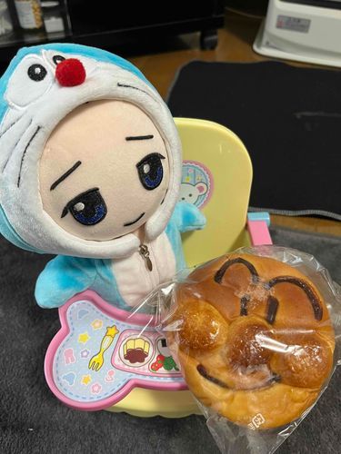 ついに「ゆめ」がかなったの！
「あんぱんまん」の「ぱん」が「て」にはいったの❣️
これで「さいきょー」なの！
うれしいの！！