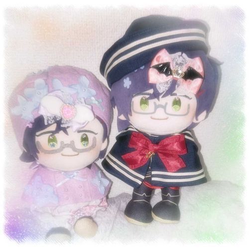 あのねえ、主はんがね、ににとねえ、ぱくちゃんにね、おリボンの髪かざり作ってくれはってん。
かいらしでしょ。