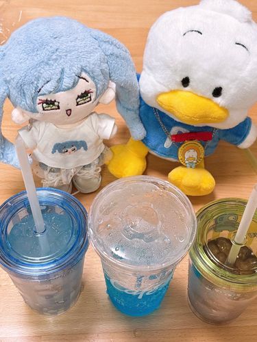ペックルちゃんはサッカーが好きだけどたまらんちちゃんは詳しくない！
なのでマクドナルドがとんでもない行列でびっくりしたの！
