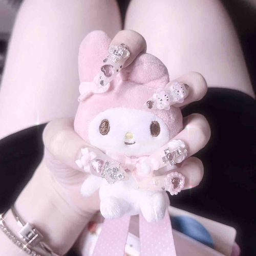 🎀マイメロとモモンガが好きです🎀