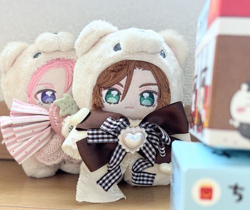 🌸まだぬはん…かいぬちがなんか買うてきたけど…あの箱はなんやろか( ˘•_•˘ )??

🐱はははꉂ(´‎‪ᗜ` )
こはぬさんは怖がりさんだなぁ⭐️
あれは今有名な箱- ̗̀📦   ̖́-だぞぉ⭐️

🌱⋆｡有名な箱- ̗̀📦   ̖́-ねぇ𐤔𐤔𐤔𐤔

