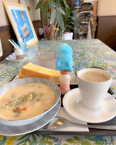 ヌオーと喫茶店