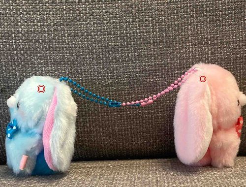 みなさん聞いてください。
僕たち自由になれなくなりました
😇