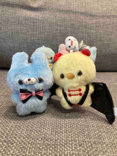 ねぇねぇさっきから気になったんだけどひよこの兄よその仮装は？