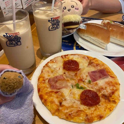 こりゎコミダコピのぴざ
ちじゅがかおっておいしかったよ
