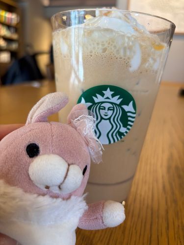 🍑🐰今日もあっつーいね！6月も無理しないでがんばろー！おー！