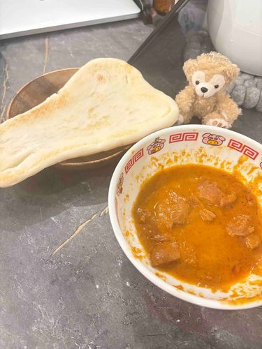 カレー食べました🍛
電子レンジの中で爆発したので汚いです