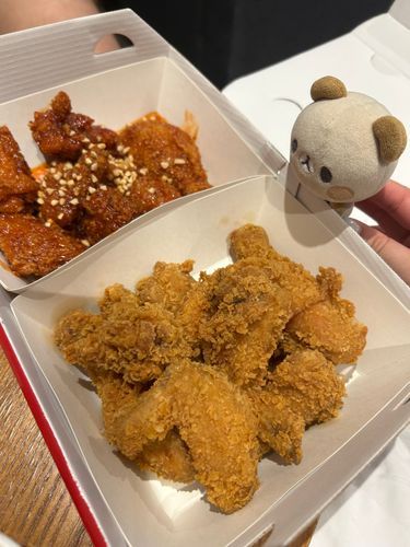 さいごの　よる😢　かえりたくない
やといぬし　かんこくご　はなせるから　ちきん　でまえした😃✌️🍗
おいしくて　おいしくて😭