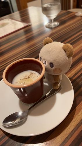 ちぷみちゃんには　わかる　いたりあんの　あじ🍝🇮🇹
これは　やといぬしが　もらった　さーびす　すーぷ。