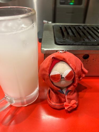 これは　おしのび　いえのちかくの　もくもくの　やきにくやさん