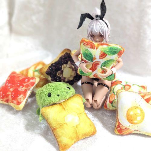 🍞くっしょん も おいてる厶🐸