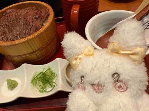 ひまつぶし…じゃなくてひつまぶしなの！