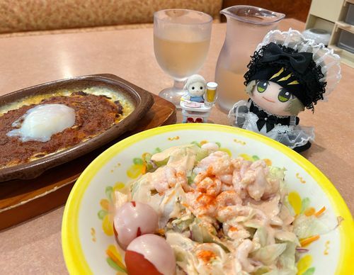 夜ご飯はサイゼで豪遊🥂
お腹いっぱいだよ！