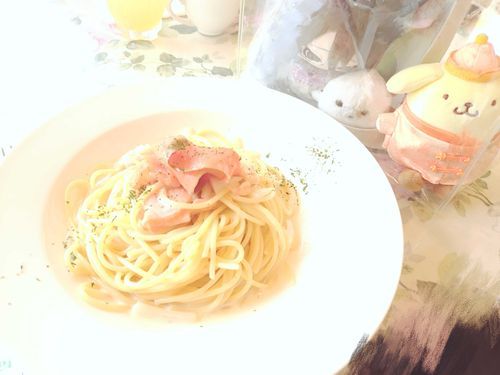 今日は家族のお誕生日だったので
ビュッフェを食べに行ってきました🫶
ぬいちゃんたちをしっかりセッティング
してあげられず……
よそ見してるみたいになってしまった😇