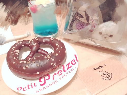 今日はみんなで遠出してきました🫶
美術館に行ったり美味しいものを食べたり……
夏の楽しい思い出ができたね🥰🥰
