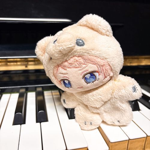 こむすめと ぴあのの れんしゅうなのだよ
