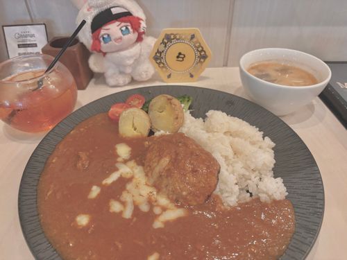 初めてカフェシナモンにいったぜェ！