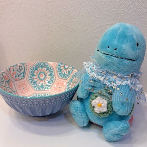 かいぬし実家のお茶碗にヒビが入ってしまったので、とっても可愛いのを新しく買いました🍚🆕✨
フランフランのアウトレットでゲットしたー！
白米をinするのすごく楽しみ！！！🤩🎉