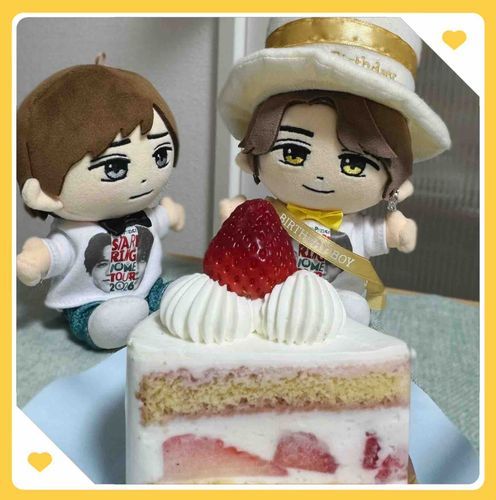 きょうは、おれのおたんじょうびなんだ〜🎂✨
ケーキうれしいな♪