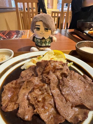 もちぬしさん、ごはんいっぱいたべてた。