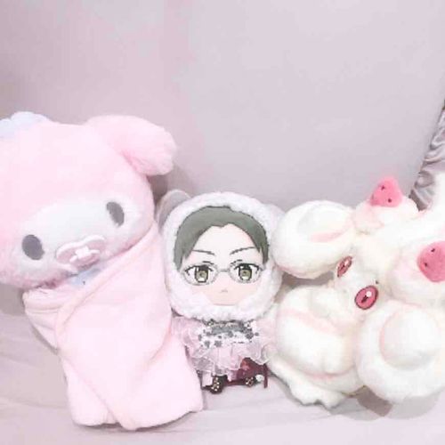 かわいい子に囲まれて幸せだね、敬人