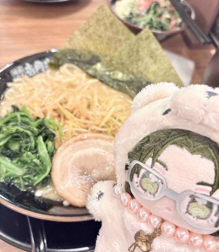 気晴らしにお出かけしてラーメンを食べたよ
今日はいっぱい食べても良い日なんだ
美味しかったね、敬人