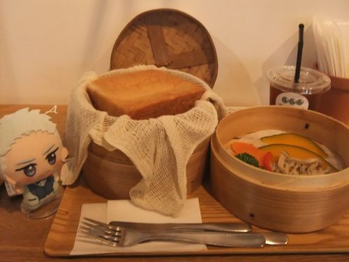雨彦さんお誕生日おめでとう！！
モーニングで食べたせいろ蒸しの食パンはもっちり度が凄かったね🍞
付け合わせのあんこはバターと一緒に食べると格別✨️