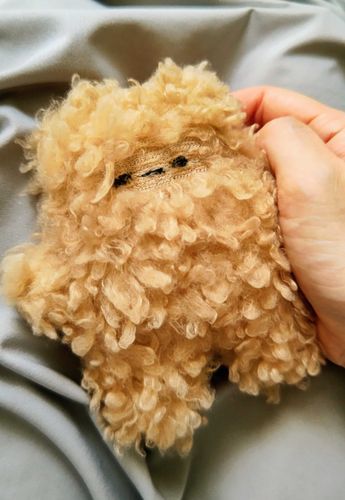 おにんげんさん　おでかけするの？
ぼくも　ついてくー！
そとがすずしい　いまのうちだね