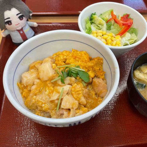 やぬしとおいしいものを食べた‼️🍅
やっぱりみんなでわいわい食う飯が一番美味しい！