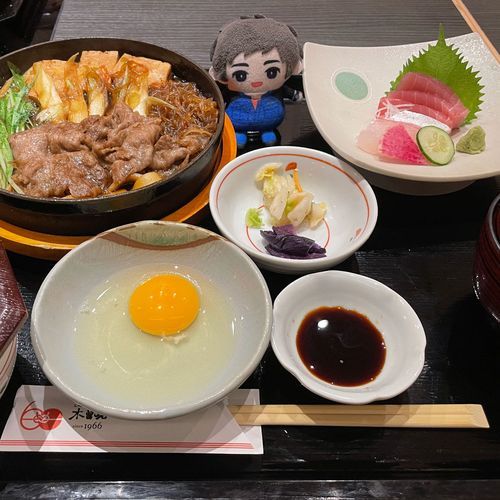 へへ、豪華なご飯だぜ💫