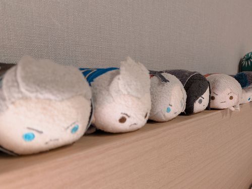 チラッ