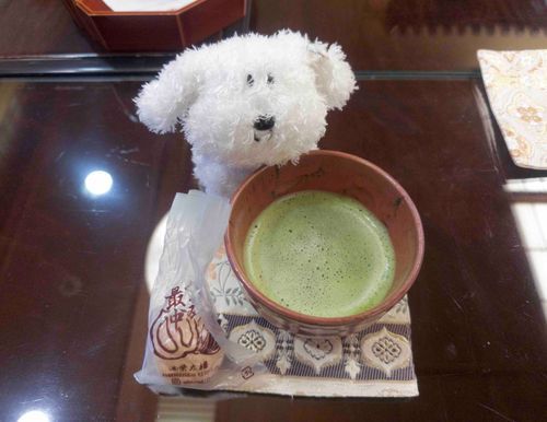 おいしそうなおちゃ、べーこんが飲んでいいの？