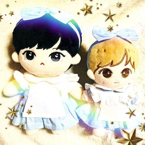 テンヒョンとお揃いのアリスのお洋服をぼくも買ってもらったお
かわいいでそぉ💕💕
テンヒョンはヨジャ🚺のお洋服も似合うなぁ😆
ぼくはナムジャ🚹とヨジャ🚺のおようふどっちが似合うかな🙄
コグマ🍠うぃん子