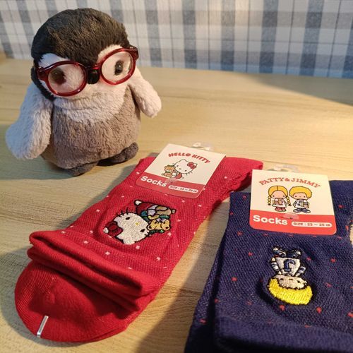 あたらしいくつした かわいいね🧦❤️