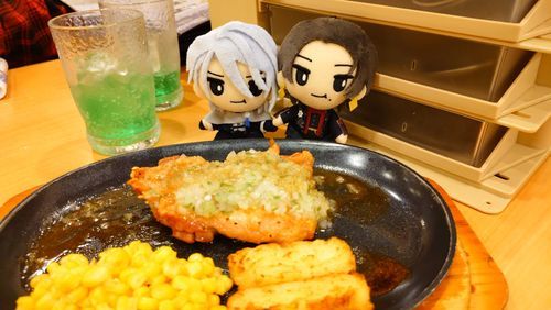 まめちょぎとまめみつのはじめてのごはん