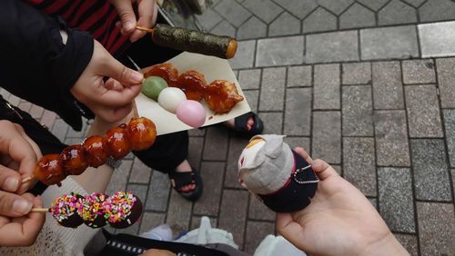 お団子沢山で困ってるにゃーもち